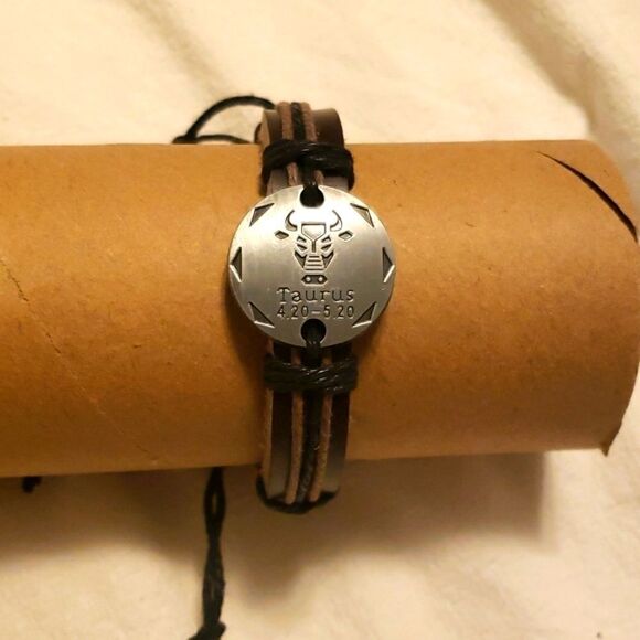 Taurus Zodiac bracelet pu leather - Picture 1 of 2
